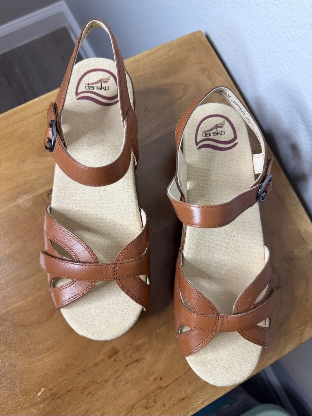 Dansko Season sandals NEW sz 38